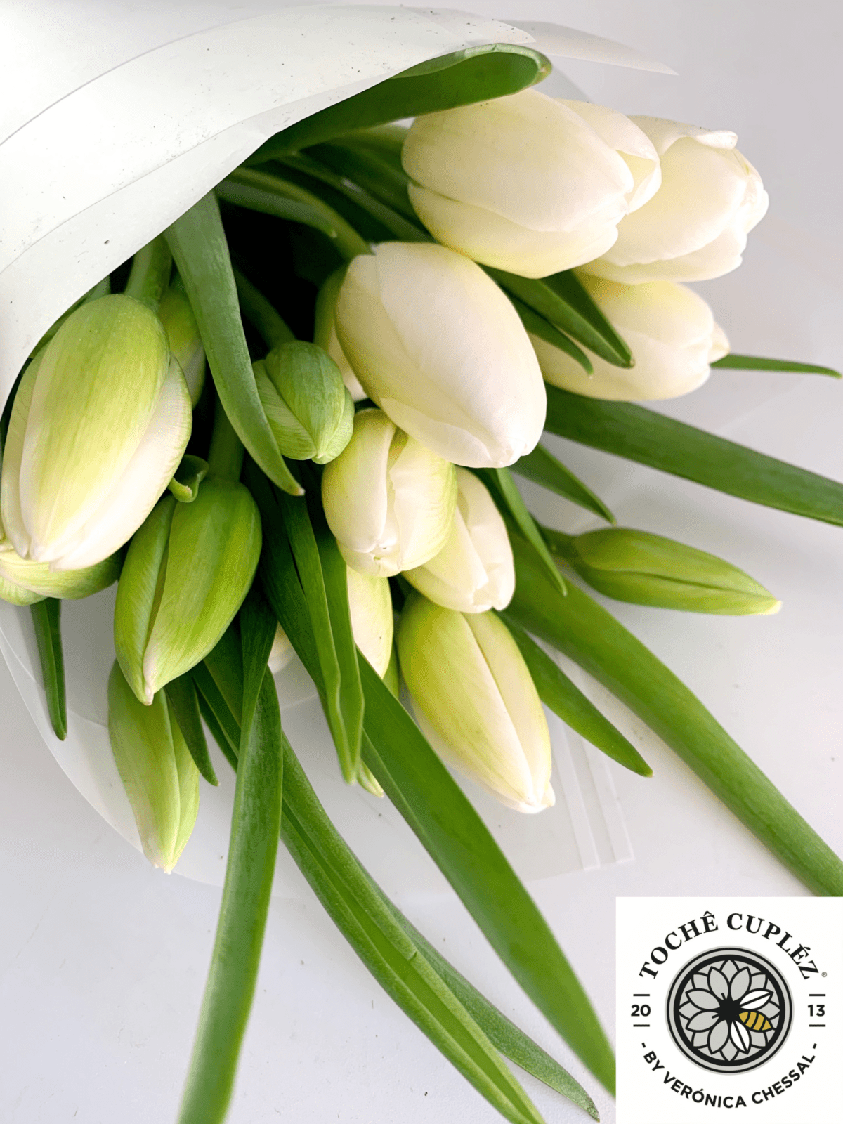 tulipanes blancos bouquet zapopan guadalajara toche cuplez envio